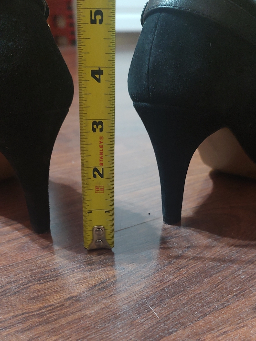 Sergio Rossi Black Leather Ankle Mules with Gold Zipper Detail - Picture 3 of 6